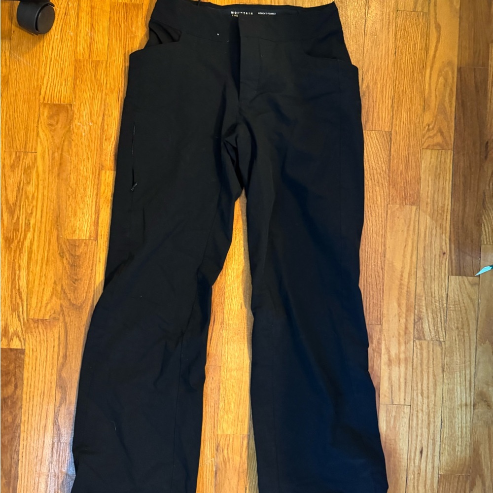 Women’s Mountain Hardwear Pants